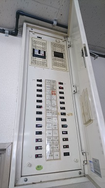 電源ブレーカの１次側送りは危険です 岡崎市の電気工事は はらでんレスキュー 原田電工社