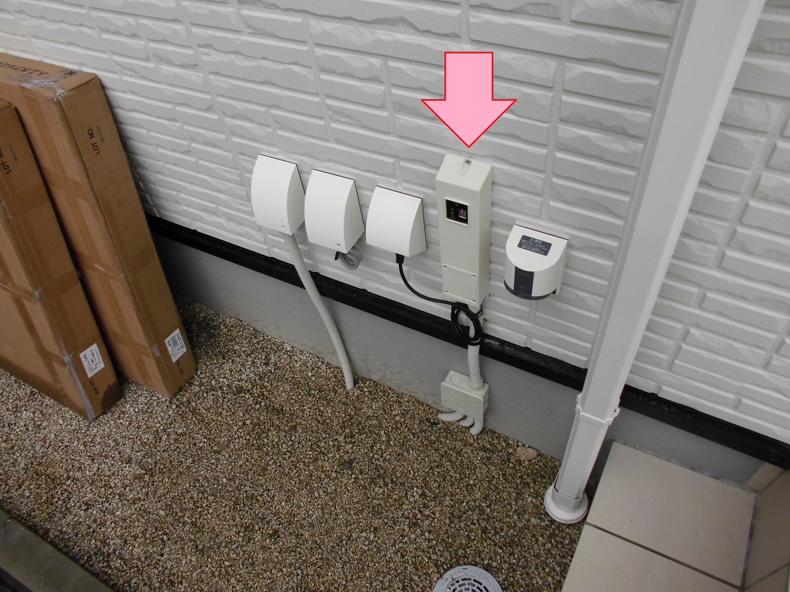 12ｖガーデンライトとはいえ防水は必要では 岡崎市の電気工事は はらでんレスキュー 原田電工社